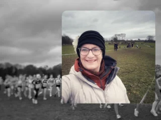 This weekend, I returned to my running roots and went and watched the English Cross Country Championships at Hardwick Hall in County Durham. 
 
Back in 1981 (was that really 45 years ago), the Championships were held at Wivenhoe Park in Colchester, located on the University of Essex campus. I competed for @wycombephoenixharriers in the junior girls’ race and finished 57th out of 300+ participants.
 
Alongside four teammates, we secured the team victory over Andover AC, while Blaydon Harriers earned third place and took home bronze medals.

#renewyourrunning #effectiverunning #runningcoach #runningtechniquespecialist #runnersofinstagram